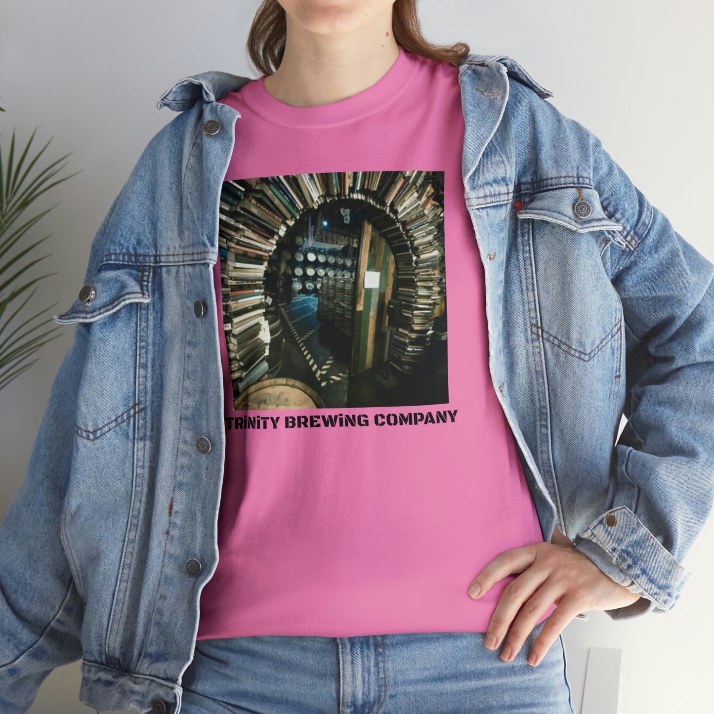 TRiNiTY Book Arch - Unisex Heavy Cotton Tee