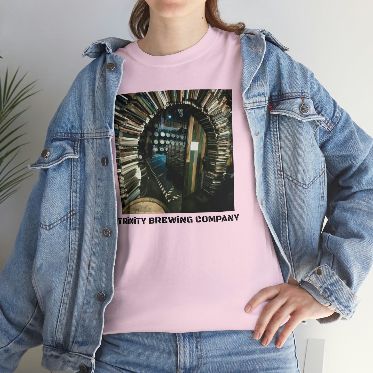 TRiNiTY Book Arch - Unisex Heavy Cotton Tee