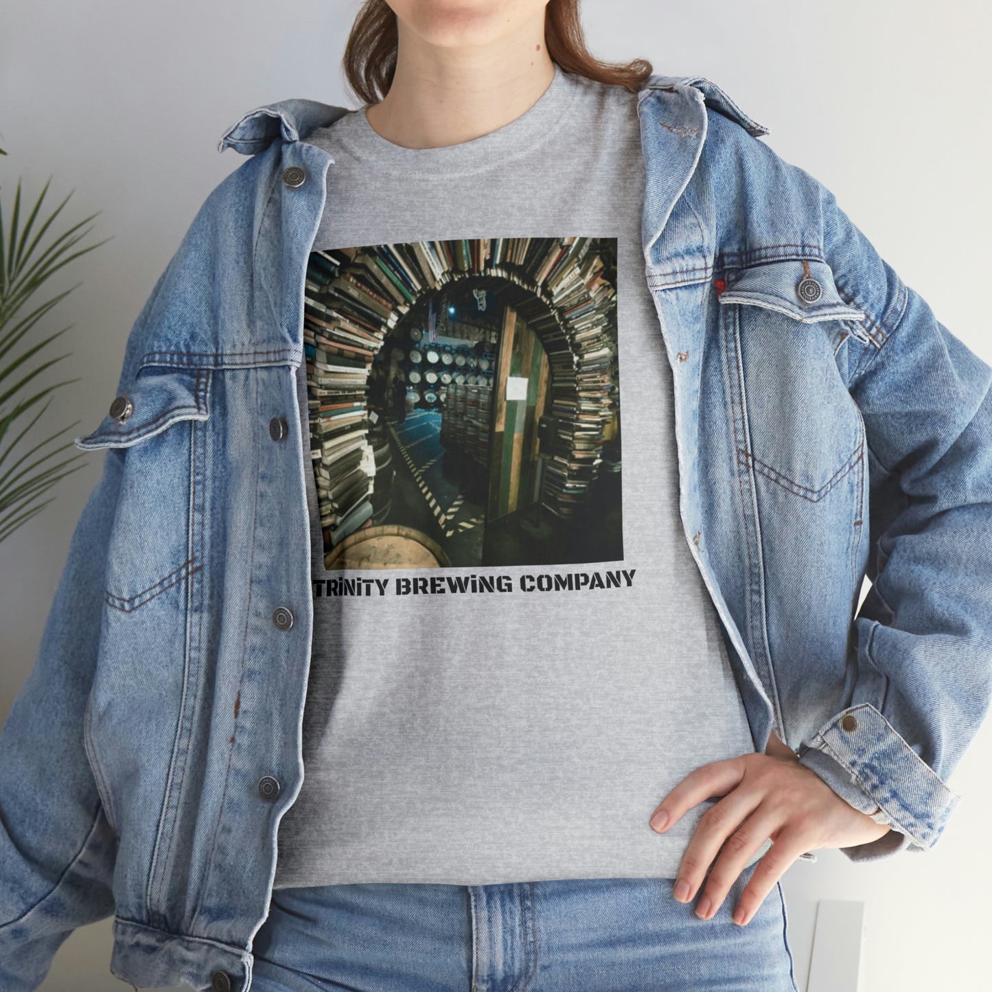 TRiNiTY Book Arch - Unisex Heavy Cotton Tee