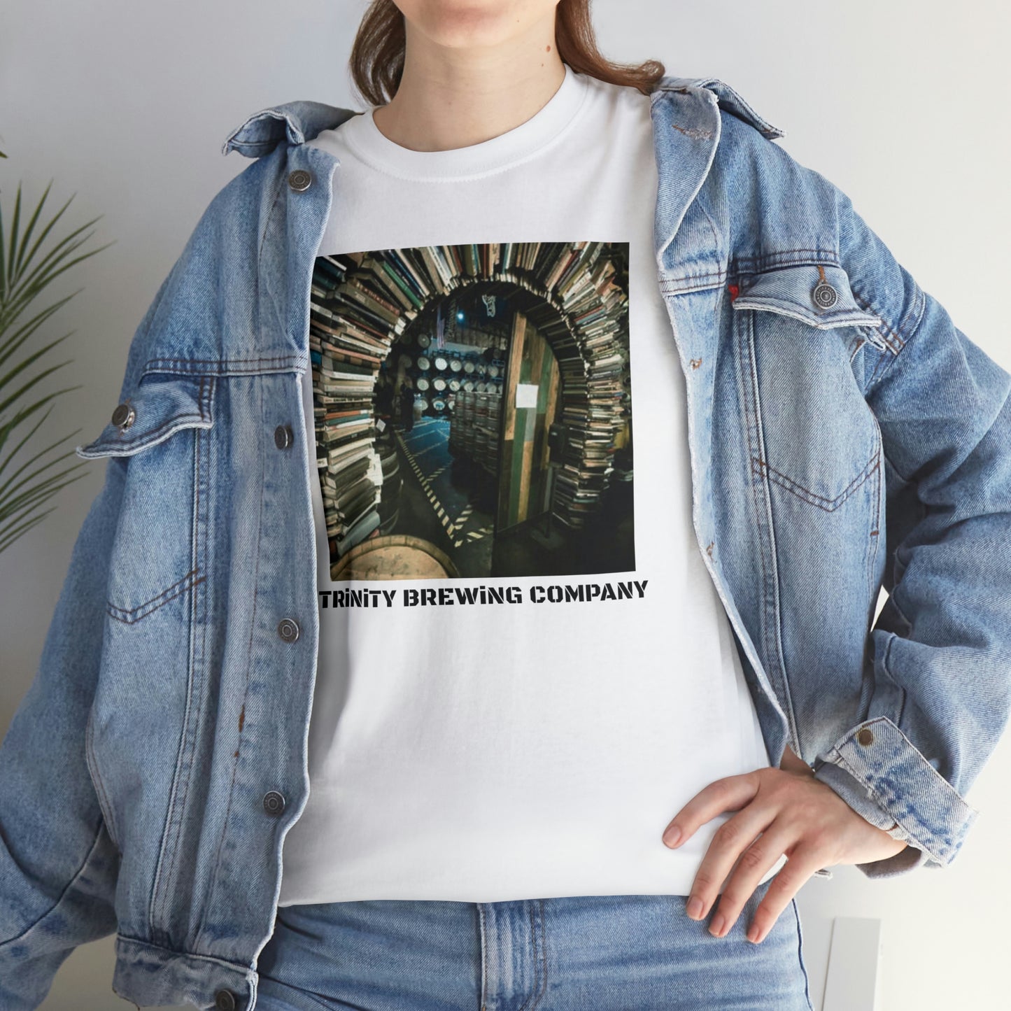 TRiNiTY Book Arch - Unisex Heavy Cotton Tee